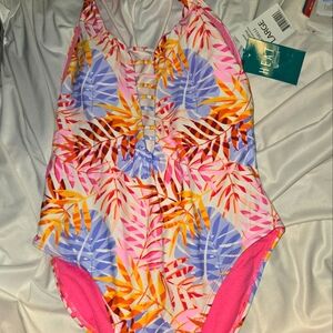 One-piece heat swimwear
